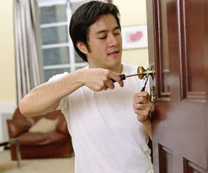 Robbins Locksmith Service Robbins, IL 708-629-3210